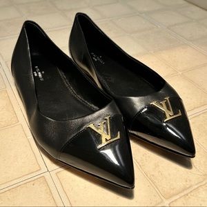 Louis Vuitton Leather Flats